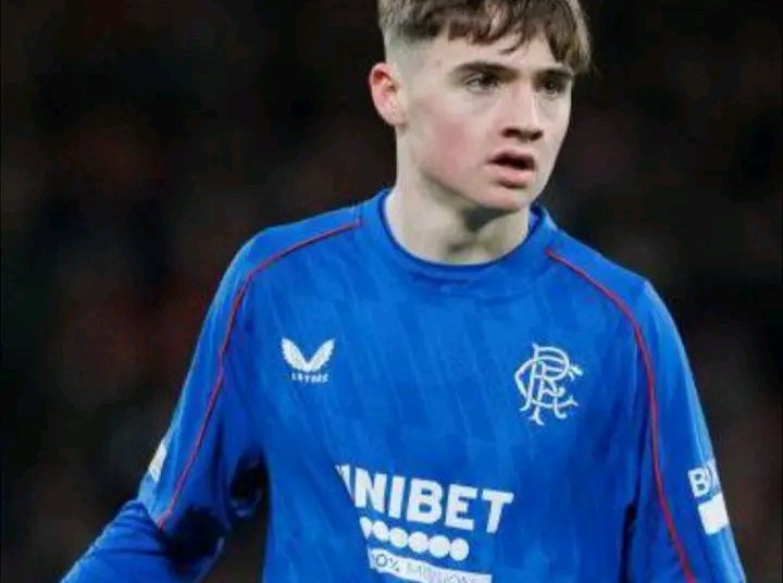 Would you keep Findlay Curtis for the rest of the season at Rangers or send him on loan to Kilmarnock till the end of this season? with 200 words this is what I want don’t change anything