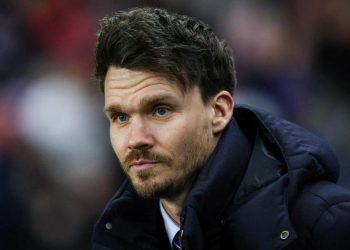 Röhl on the Brink: Rangers Boss Faces Title-or-Exit Showdown in Season-Defining Run-In