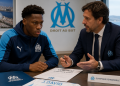 DERNIÈRES NOUVELLES : L’Olympique de Marseille aurait intensifié ses recherches sur l’attaquant canadien Jonathan David, avec de nouvelles discussions en cours entre le camp du joueur et les responsables du club au sujet d’un éventuel transfert estival.